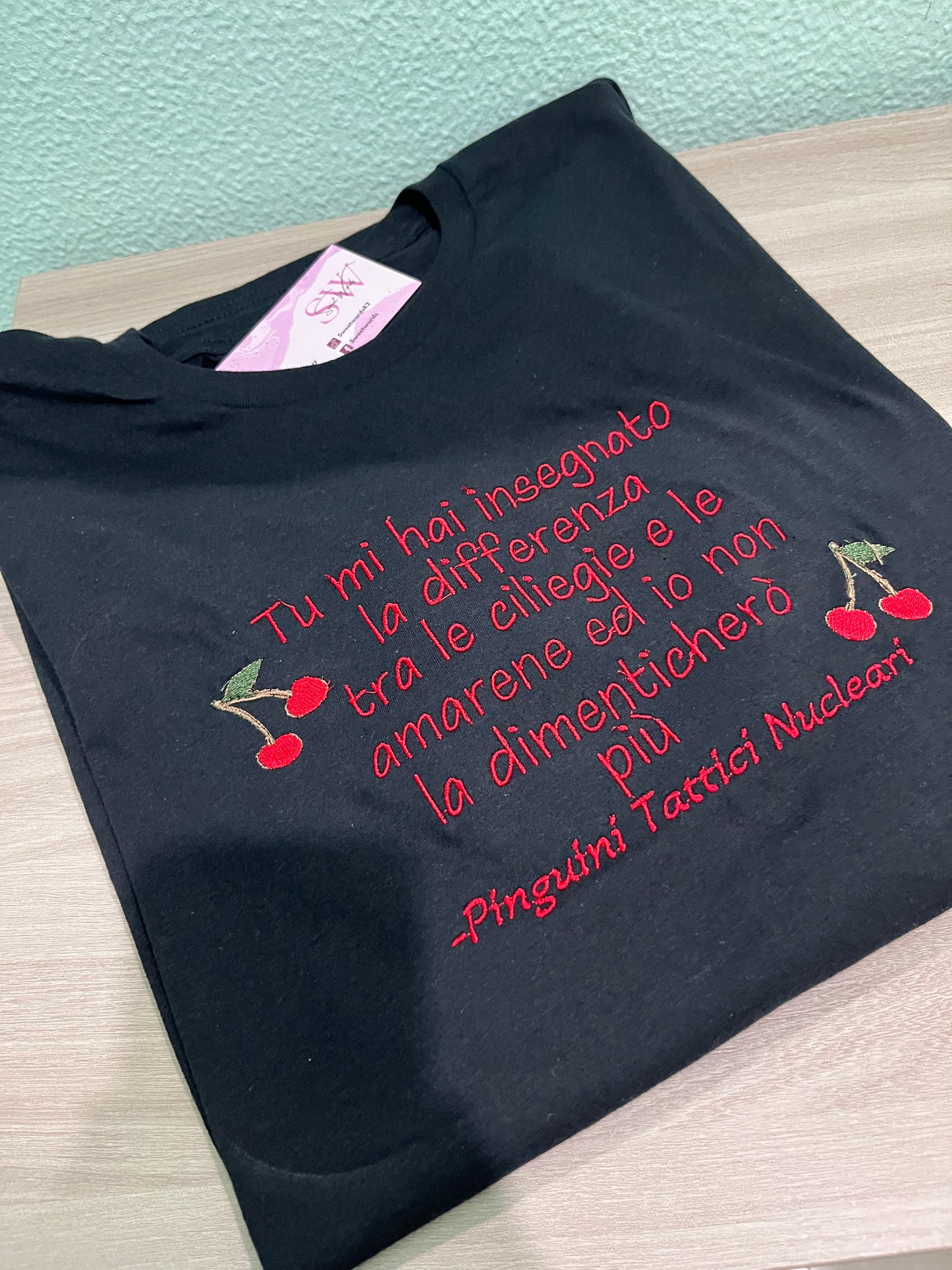 T-SHIRT pinguini t. Ciliegie.